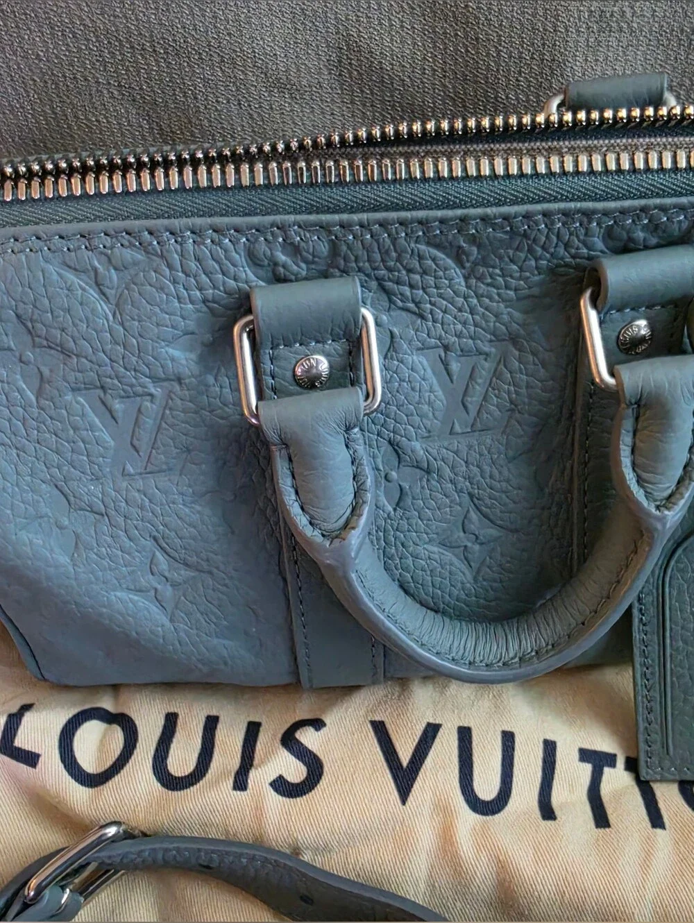 Louis Vuitton Keepall Bandouliere 25 In Misty Lake Green